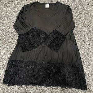 Slinky Brand Opaque Pullover Scalloped Lace Scoop Neck Long Sleeve Top Petite L